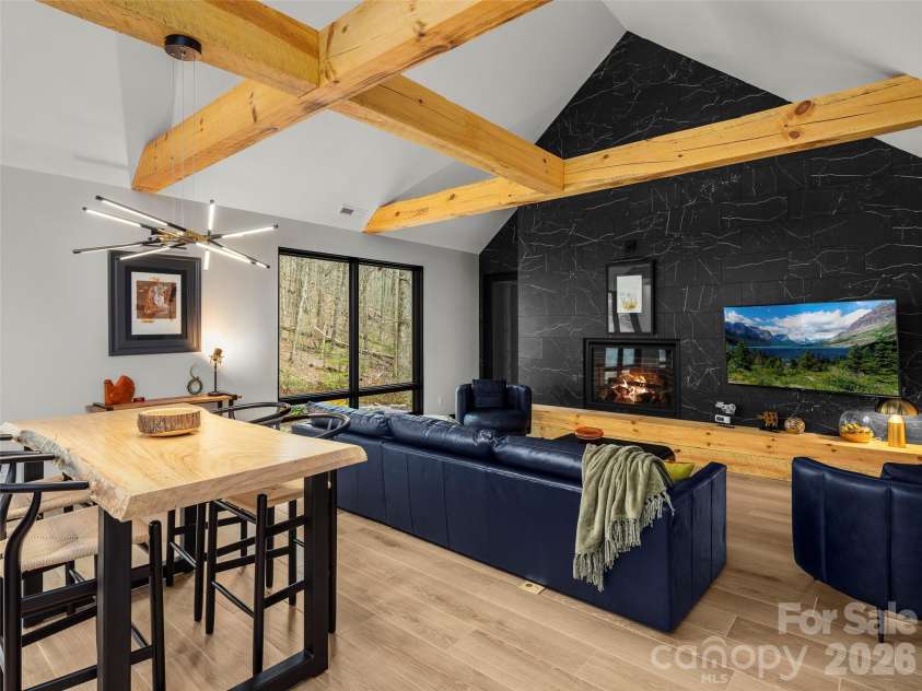 80 Hemlock Circle, Black Mountain, NC 28711.  MLS# CAR4367338, YatesRealty ID 11528. Dining Room/Great Room