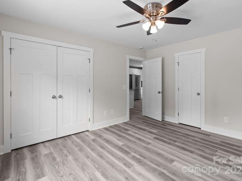 894 Oval Street, Kannapolis, NC 28081.  MLS# CAR4256839, YatesRealty ID 11528. 