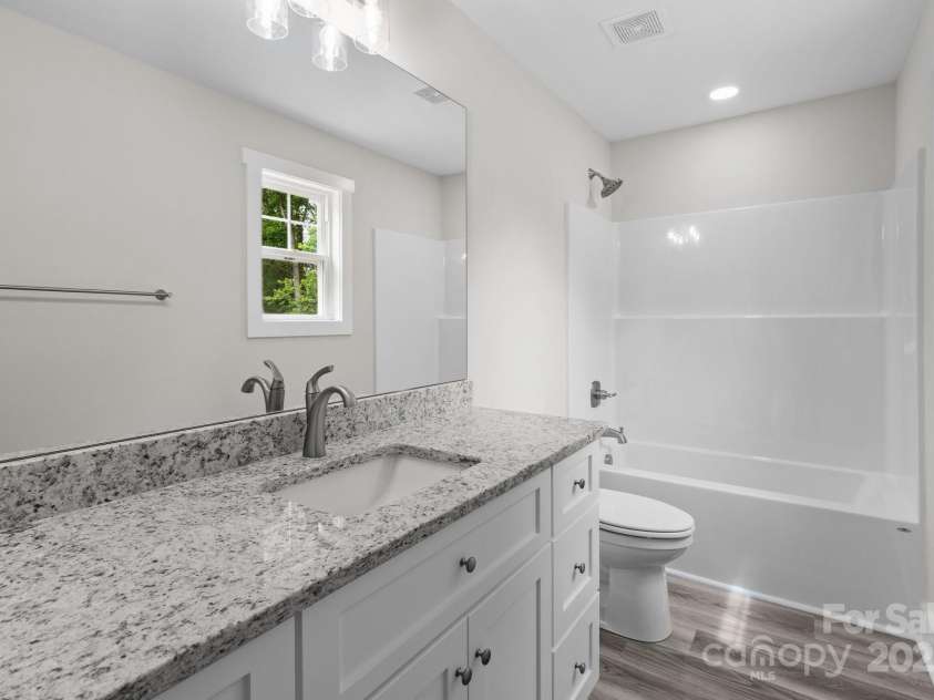 894 Oval Street, Kannapolis, NC 28081.  MLS# CAR4256839, YatesRealty ID 11528. 