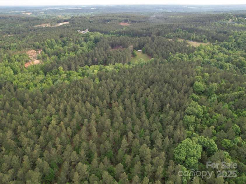 35247 Hwy 9 Highway, Pageland, SC 29728.  MLS# CAR4256630, YatesRealty ID 11529. 