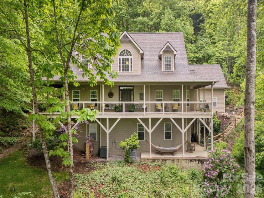 417 Blue Mist Way, Arden, NC 28704.  MLS# CAR4413993, YatesRealty ID 11529. 