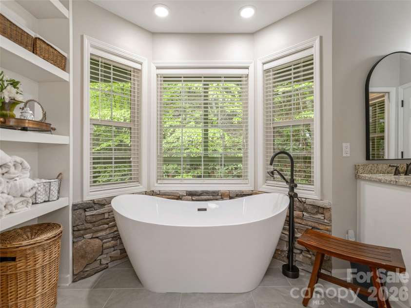 417 Blue Mist Way, Arden, NC 28704.  MLS# CAR4413993, YatesRealty ID 11529. 