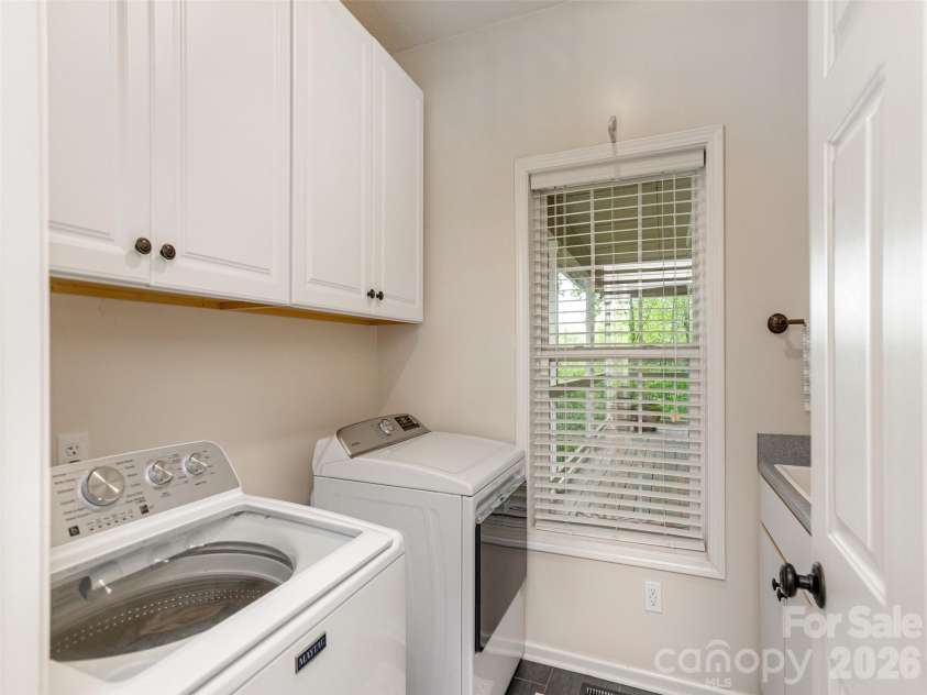 417 Blue Mist Way, Arden, NC 28704.  MLS# CAR4413993, YatesRealty ID 11529. 