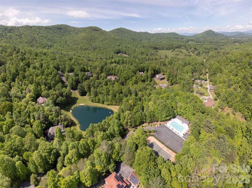 417 Blue Mist Way, Arden, NC 28704.  MLS# CAR4413993, YatesRealty ID 11529. 