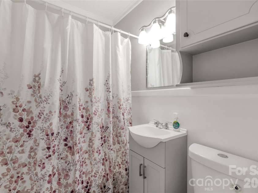 1250 Hampton Grace Avenue, Lancaster, SC 29720.  MLS# CAR4404716, YatesRealty ID 1153. 