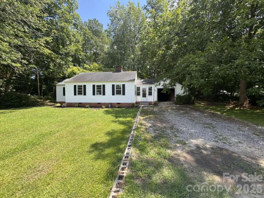 1250 Hampton Grace Avenue, Lancaster, SC 29720.  MLS# CAR4404716, YatesRealty ID 1153. 