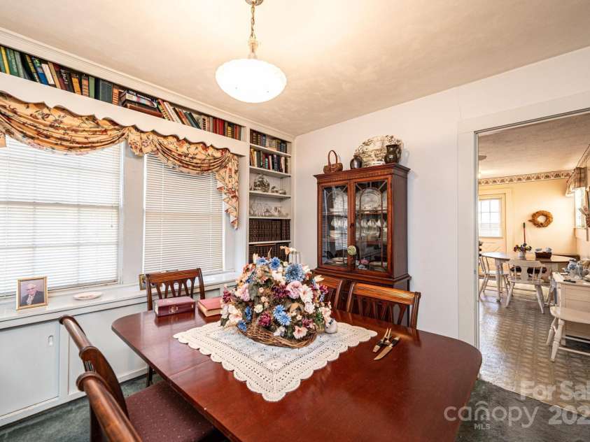 1396 Cottage Grove Road, Lenoir, NC 28645.  MLS# CAR4225236, YatesRealty ID 1153. 