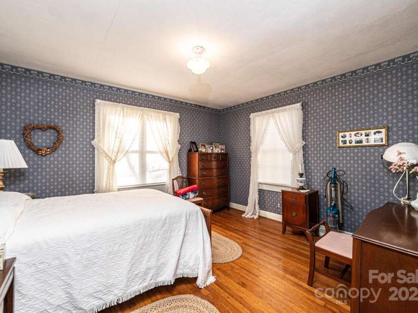 1396 Cottage Grove Road, Lenoir, NC 28645.  MLS# CAR4225236, YatesRealty ID 1153. 