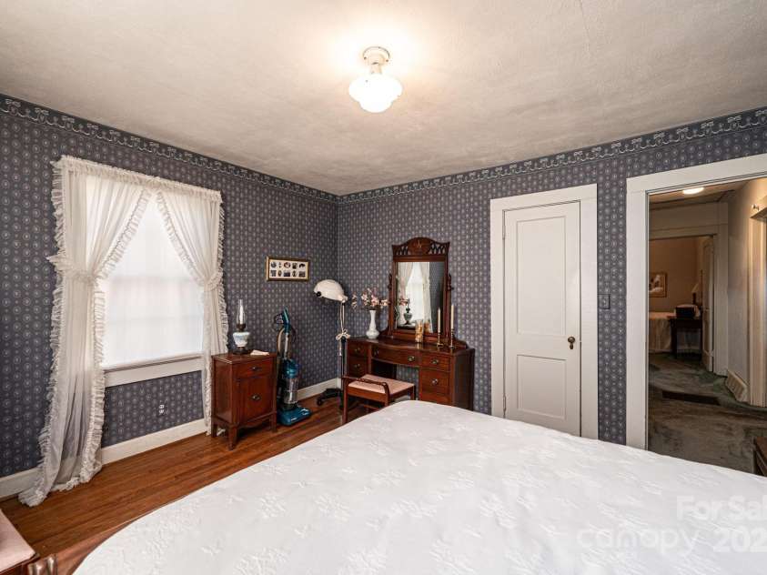 1396 Cottage Grove Road, Lenoir, NC 28645.  MLS# CAR4225236, YatesRealty ID 1153. 