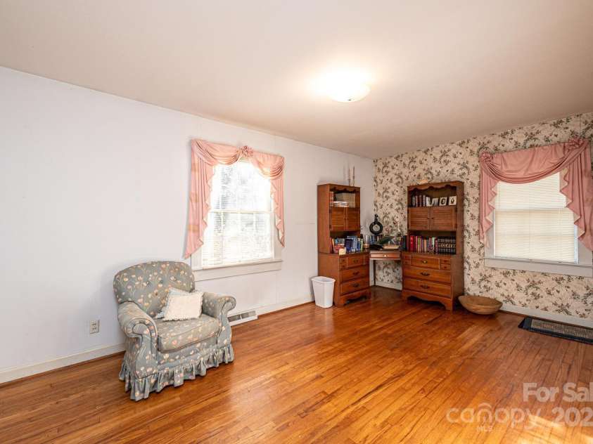 1396 Cottage Grove Road, Lenoir, NC 28645.  MLS# CAR4225236, YatesRealty ID 1153. 