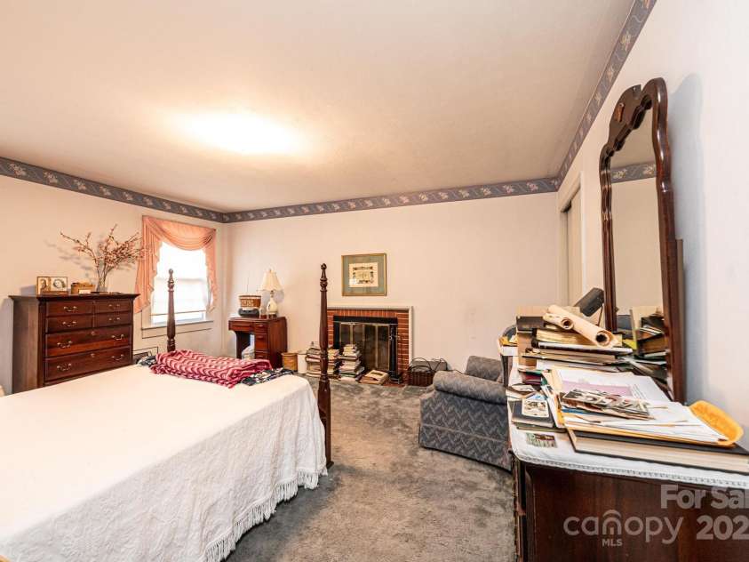 1396 Cottage Grove Road, Lenoir, NC 28645.  MLS# CAR4225236, YatesRealty ID 1153. 