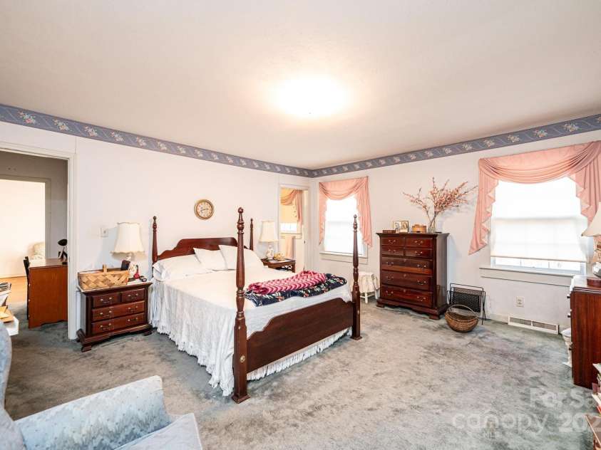 1396 Cottage Grove Road, Lenoir, NC 28645.  MLS# CAR4225236, YatesRealty ID 1153. 