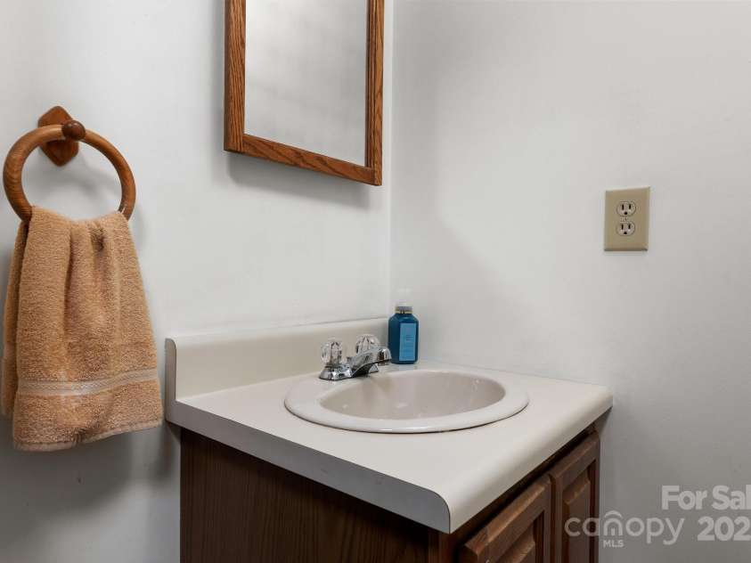 102 B Street, Morganton, NC 28655.  MLS# CAR4256311, YatesRealty ID 11530. 