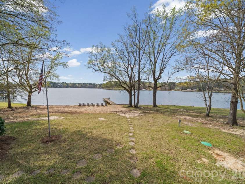 2262 Beaver Creek Road, Camden, SC 29020.  MLS# CAR4391857, YatesRealty ID 11530. 