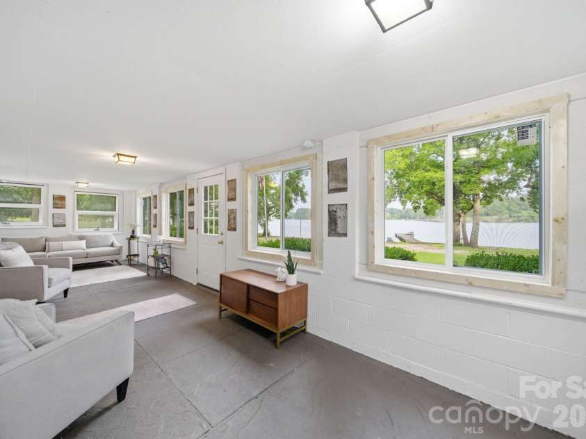 2262 Beaver Creek Road, Camden, SC 29020.  MLS# CAR4391857, YatesRealty ID 11530. 