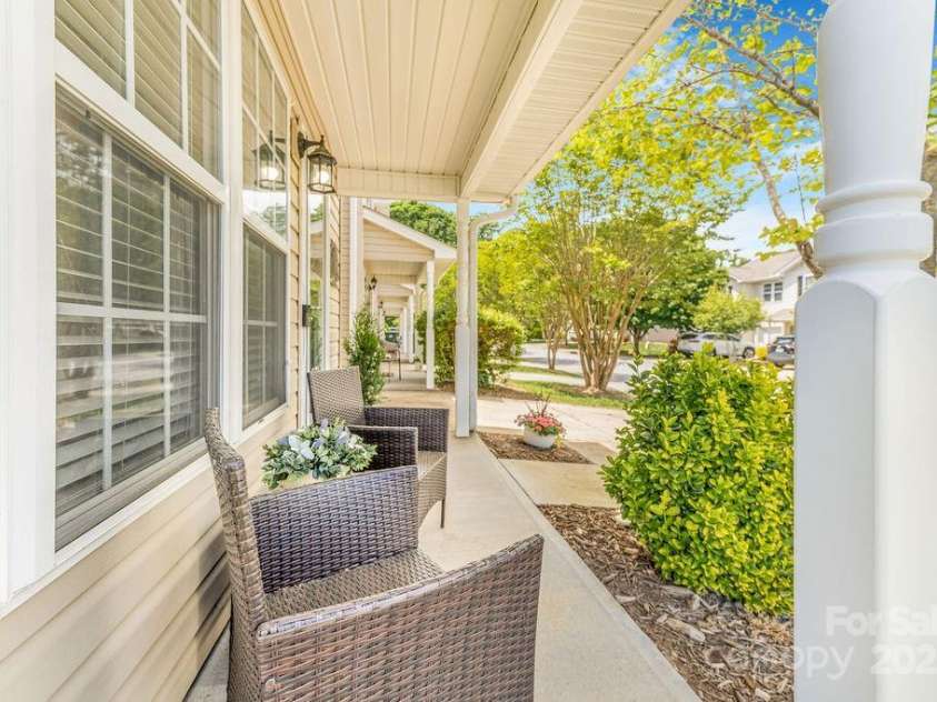 41 Lanceford Circle, Fletcher, NC 28732.  MLS# CAR4252559, YatesRealty ID 11531. 