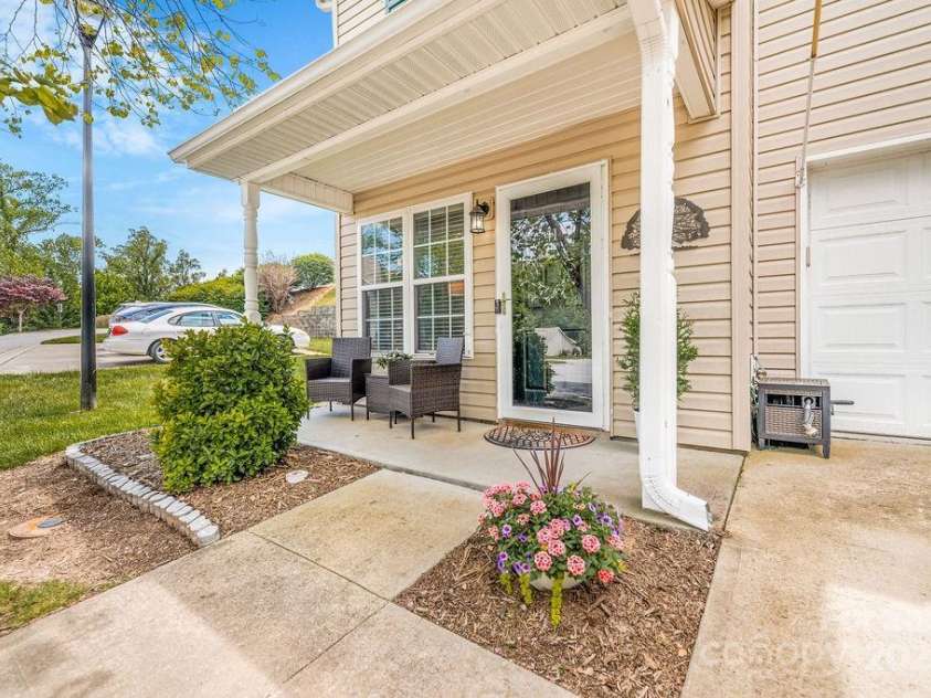 41 Lanceford Circle, Fletcher, NC 28732.  MLS# CAR4252559, YatesRealty ID 11531. Located right next to extra parking!