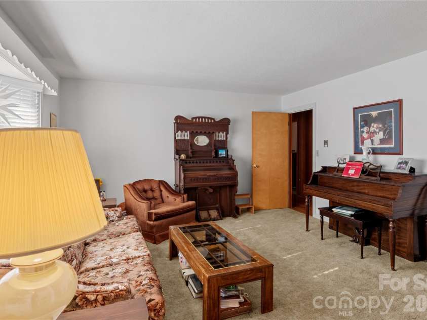 5635 June Lane, Winston Salem, NC 27127.  MLS# CAR4366963, YatesRealty ID 11531. 