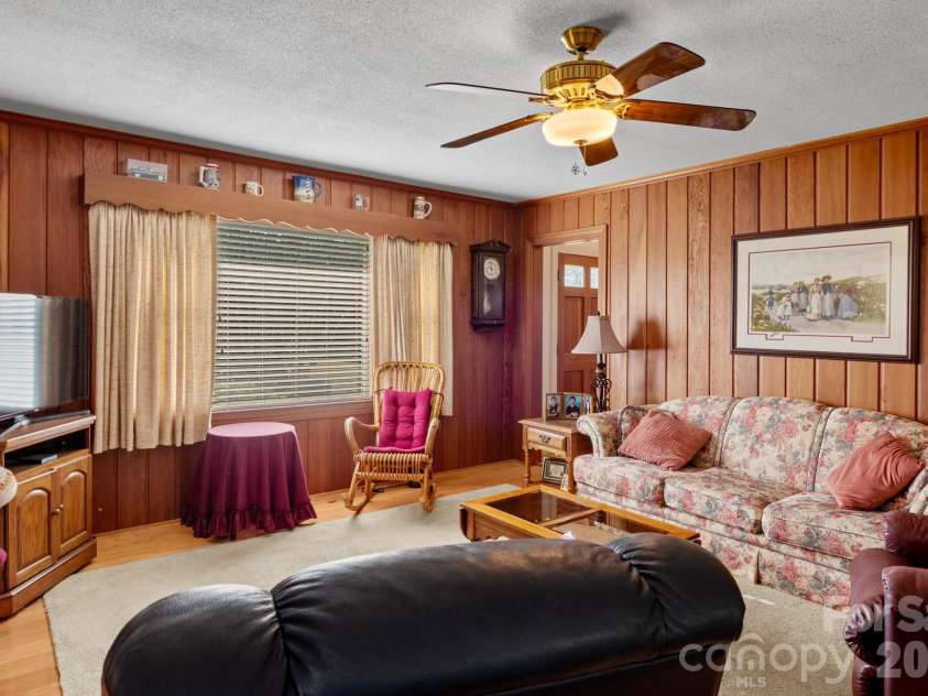 5635 June Lane, Winston Salem, NC 27127.  MLS# CAR4366963, YatesRealty ID 11531. 