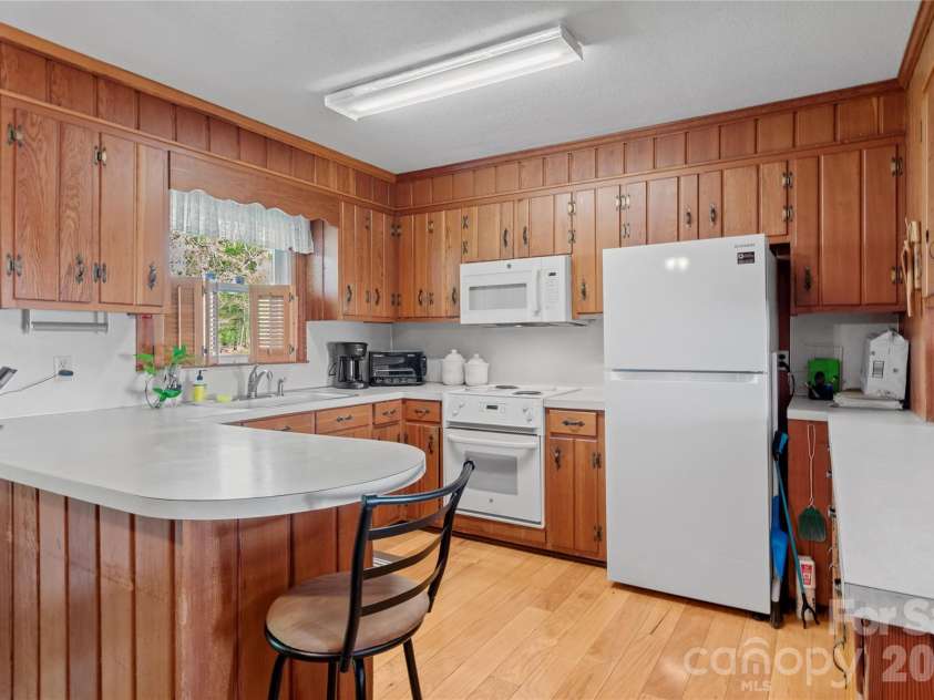 5635 June Lane, Winston Salem, NC 27127.  MLS# CAR4366963, YatesRealty ID 11531. 