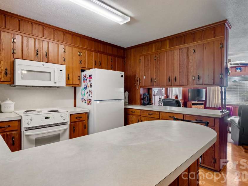 5635 June Lane, Winston Salem, NC 27127.  MLS# CAR4366963, YatesRealty ID 11531. 