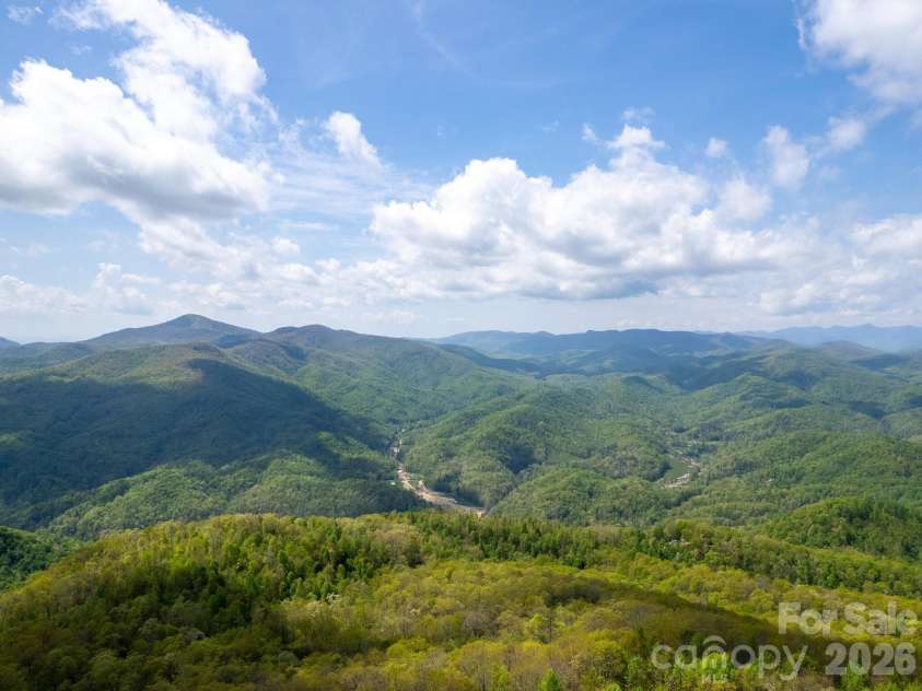 107 Fawns Rest None, Black Mountain, NC 28711.  MLS# CAR4367737, YatesRealty ID 11533. 