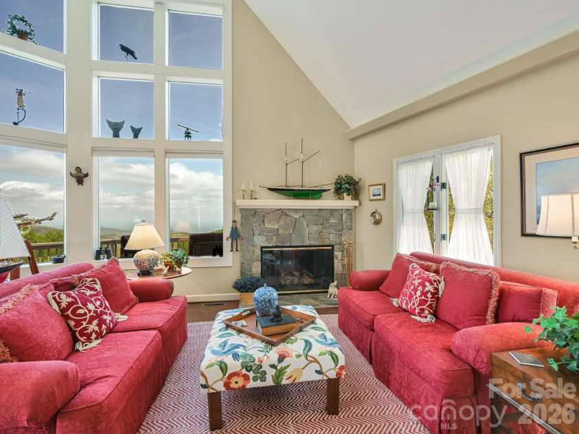 107 Fawns Rest None, Black Mountain, NC 28711.  MLS# CAR4367737, YatesRealty ID 11533. 