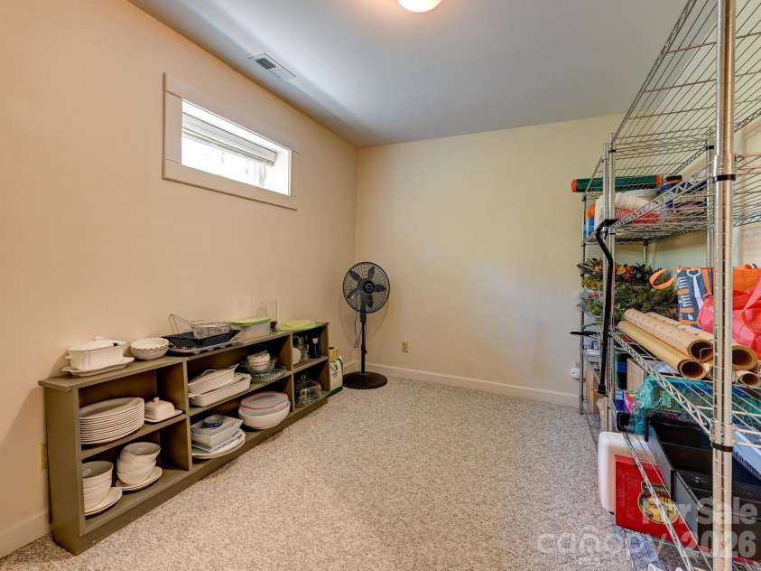 107 Fawns Rest None, Black Mountain, NC 28711.  MLS# CAR4367737, YatesRealty ID 11533. 
