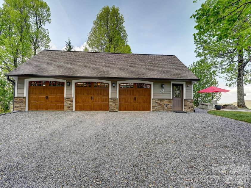 107 Fawns Rest None, Black Mountain, NC 28711.  MLS# CAR4367737, YatesRealty ID 11533. 