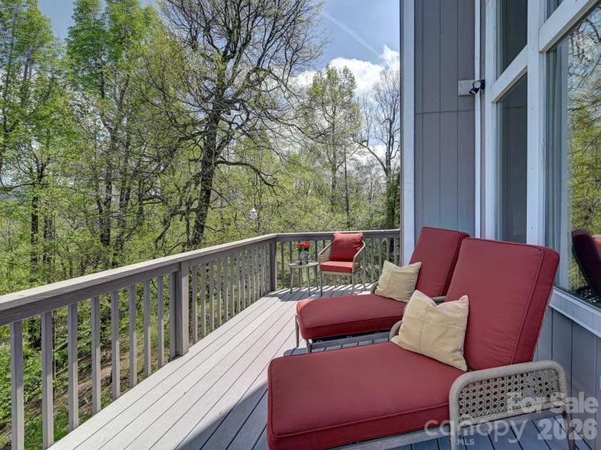 107 Fawns Rest None, Black Mountain, NC 28711.  MLS# CAR4367737, YatesRealty ID 11533. 