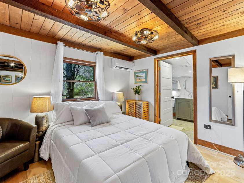 175 Village Lane, Mars Hill, NC 28754.  MLS# CAR4256535, YatesRealty ID 11533. 