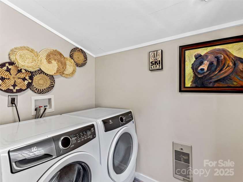 175 Village Lane, Mars Hill, NC 28754.  MLS# CAR4256535, YatesRealty ID 11533. 