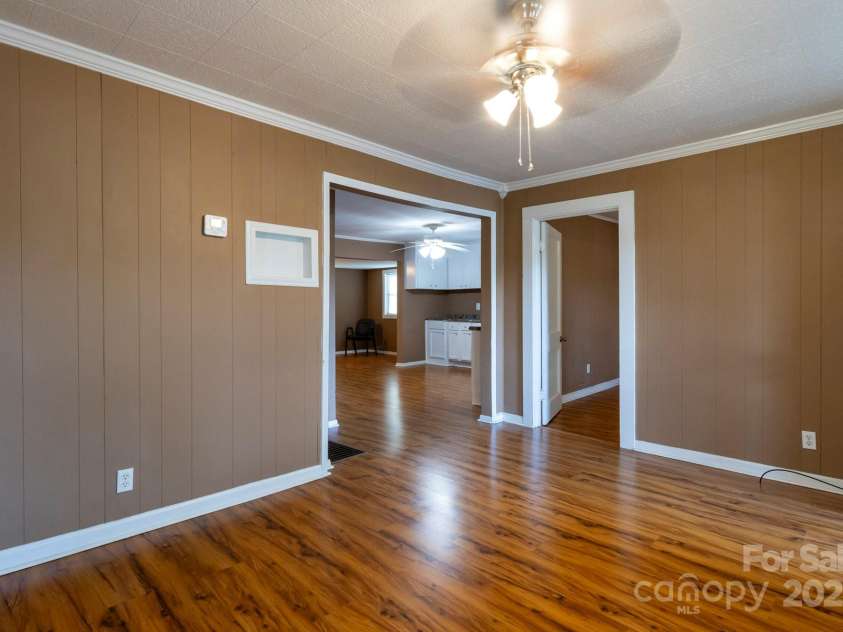 205 Stowe Acres Road, Kings Mountain, NC 28086.  MLS# CAR4256881, YatesRealty ID 11534. 