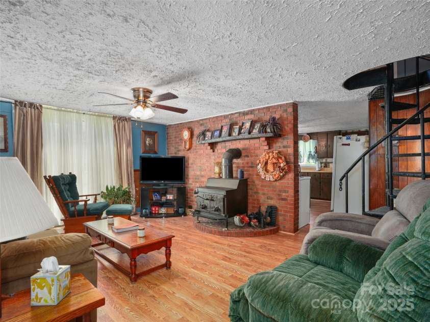 177 Dewey Avenue, Canton, NC 28716.  MLS# CAR4297479, YatesRealty ID 11536. 
