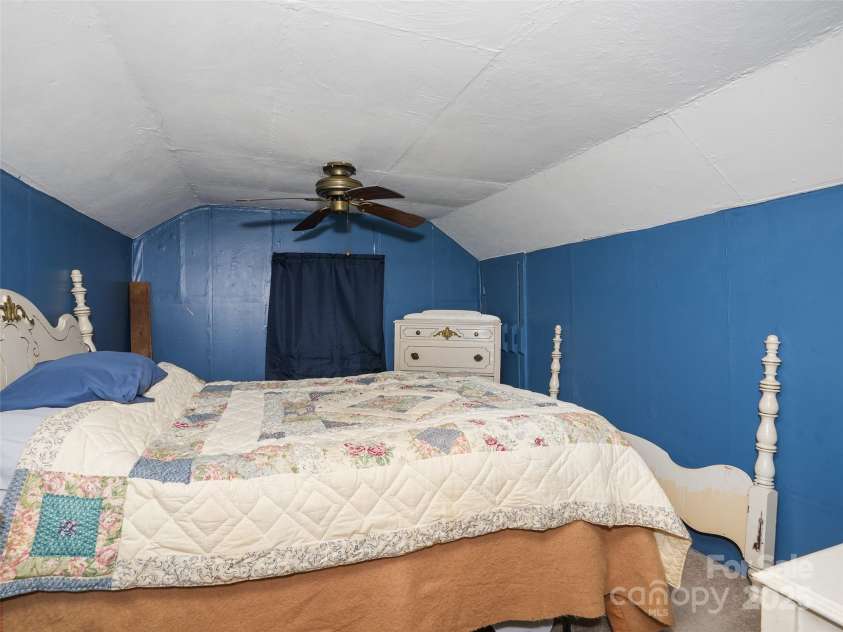 177 Dewey Avenue, Canton, NC 28716.  MLS# CAR4297479, YatesRealty ID 11536. 