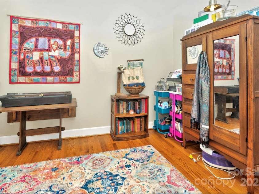 3430 Rea Road, Charlotte, NC 28226.  MLS# CAR4256646, YatesRealty ID 11536. 