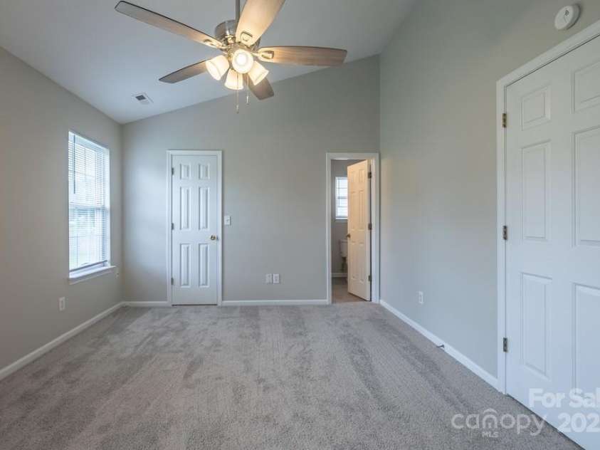 1919 Dietrich Lane, Charlotte, NC 28262.  MLS# CAR4305378, YatesRealty ID 11538. 