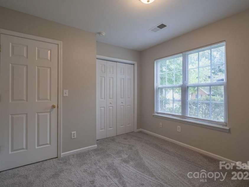 1919 Dietrich Lane, Charlotte, NC 28262.  MLS# CAR4305378, YatesRealty ID 11538. 
