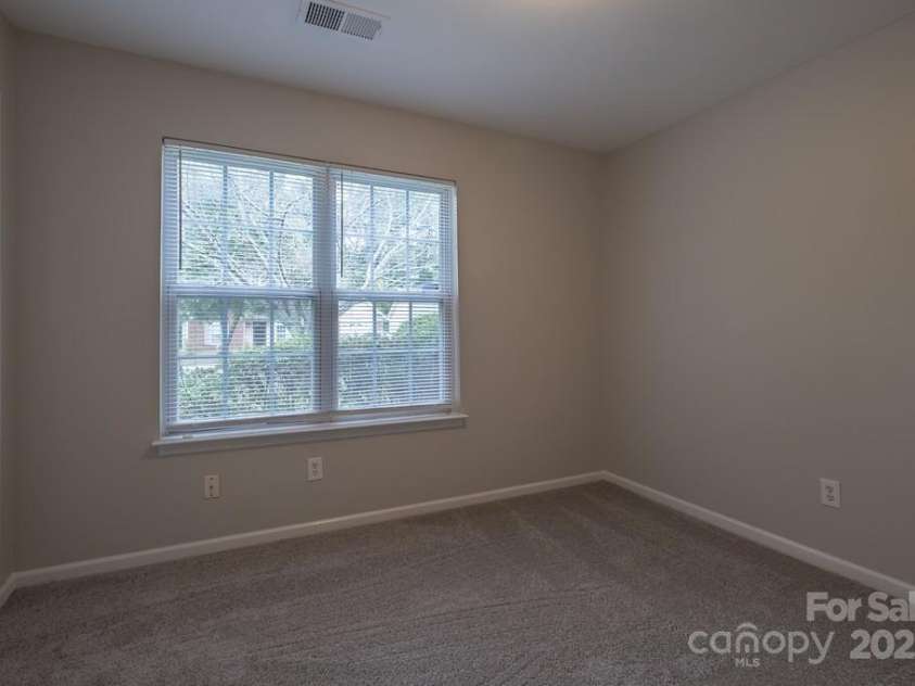 1919 Dietrich Lane, Charlotte, NC 28262.  MLS# CAR4305378, YatesRealty ID 11538. 