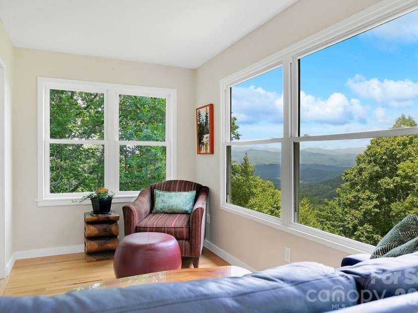 216 Tinequa Drive, Brevard, NC 28712.  MLS# CAR4365636, YatesRealty ID 11539. Views, views, views!