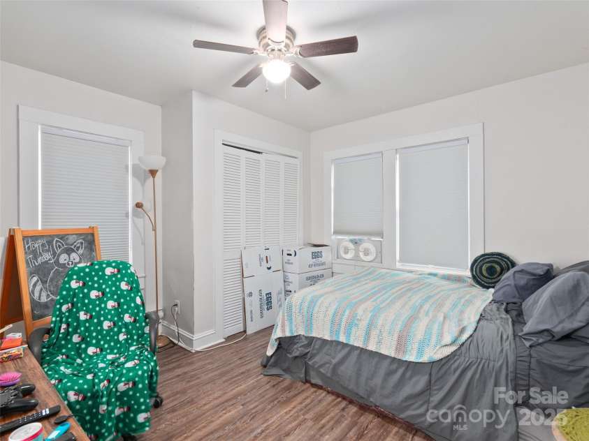 24 Liner Court, Waynesville, NC 28786.  MLS# CAR4256982, YatesRealty ID 11540. 