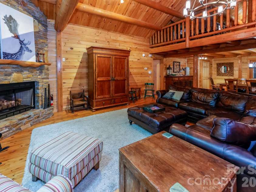 184 Sunlight Path, Lake Lure, NC 28746.  MLS# CAR4365835, YatesRealty ID 11542. 