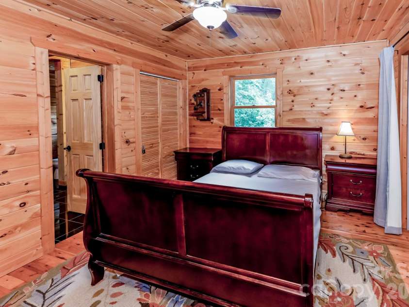 184 Sunlight Path, Lake Lure, NC 28746.  MLS# CAR4365835, YatesRealty ID 11542. 