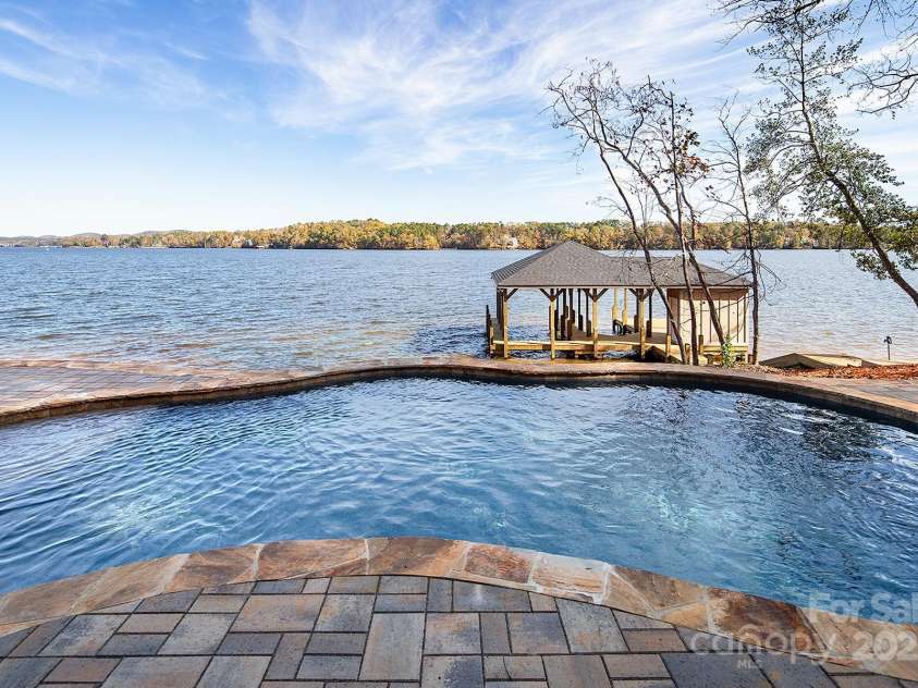 8058 Edgewater Drive, Norwood, NC 28128.  MLS# CAR4248067, YatesRealty ID 11542. 