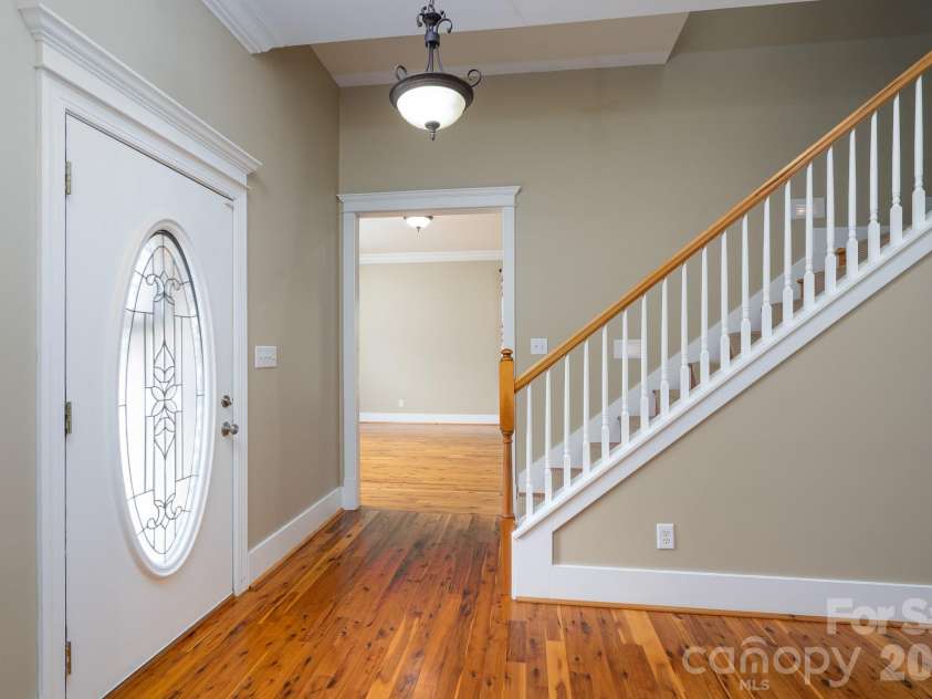 176 Spring Forest Drive, Statesville, NC 28625.  MLS# CAR4366615, YatesRealty ID 11543. 