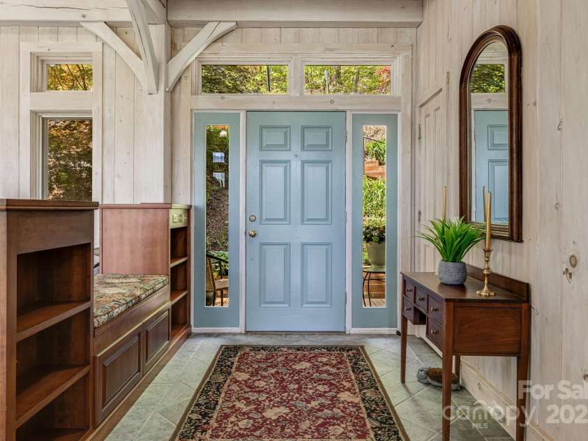 33 Great Aspen Way, Black Mountain, NC 28711.  MLS# CAR4254990, YatesRealty ID 11543. 