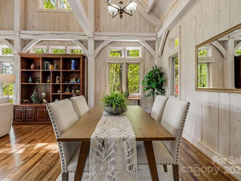 33 Great Aspen Way, Black Mountain, NC 28711.  MLS# CAR4254990, YatesRealty ID 11543. 