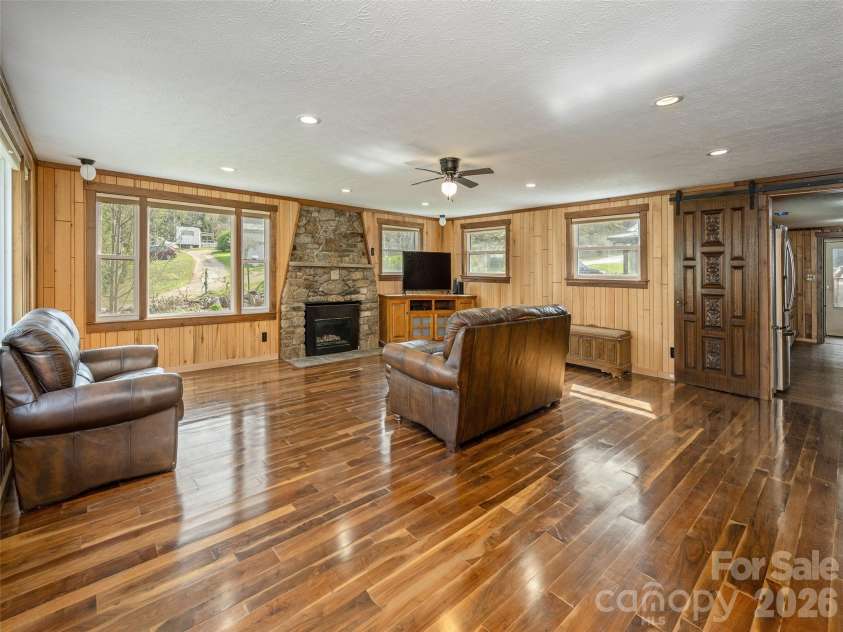 91 Rice Branch Road, Asheville, NC 28804.  MLS# CAR4366116, YatesRealty ID 11544. 