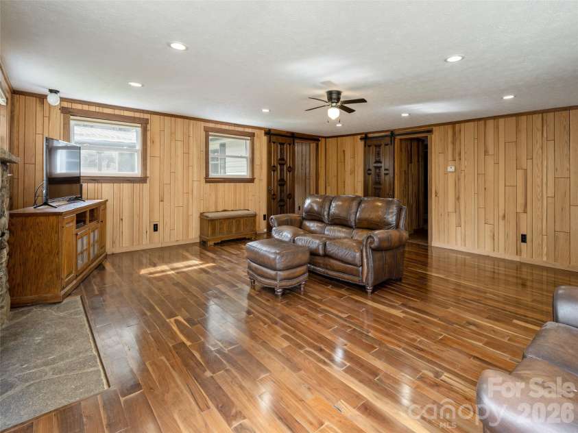 91 Rice Branch Road, Asheville, NC 28804.  MLS# CAR4366116, YatesRealty ID 11544. 