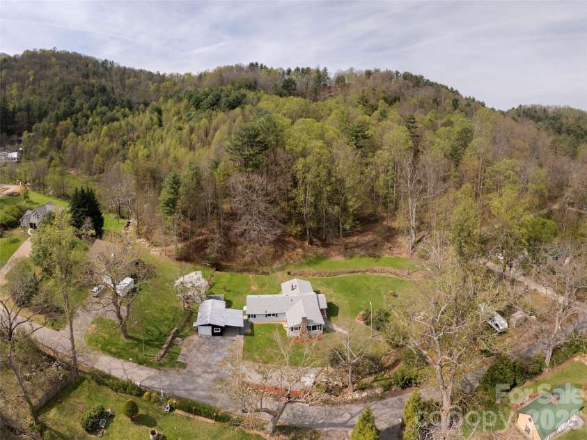 91 Rice Branch Road, Asheville, NC 28804.  MLS# CAR4366116, YatesRealty ID 11544. 
